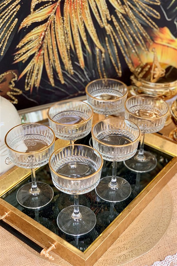 Elysia Series Set of 4 Gold Goblet Glasses
