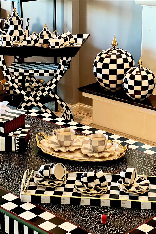 Checkered Black Gift Packed Set of 2 Cups