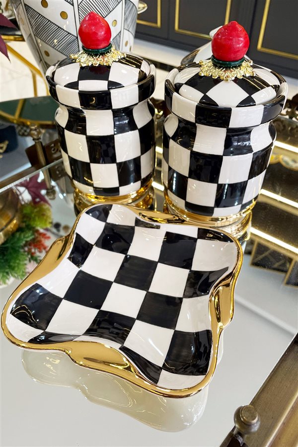 Checkered Black Breakfast and Snack Plate
