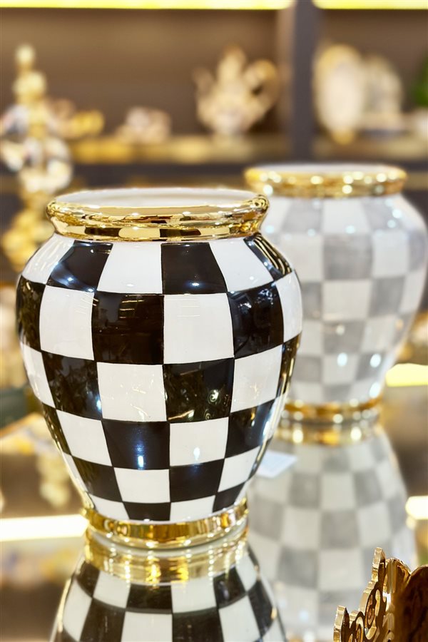 Checkered Black 20cm Cube Vase