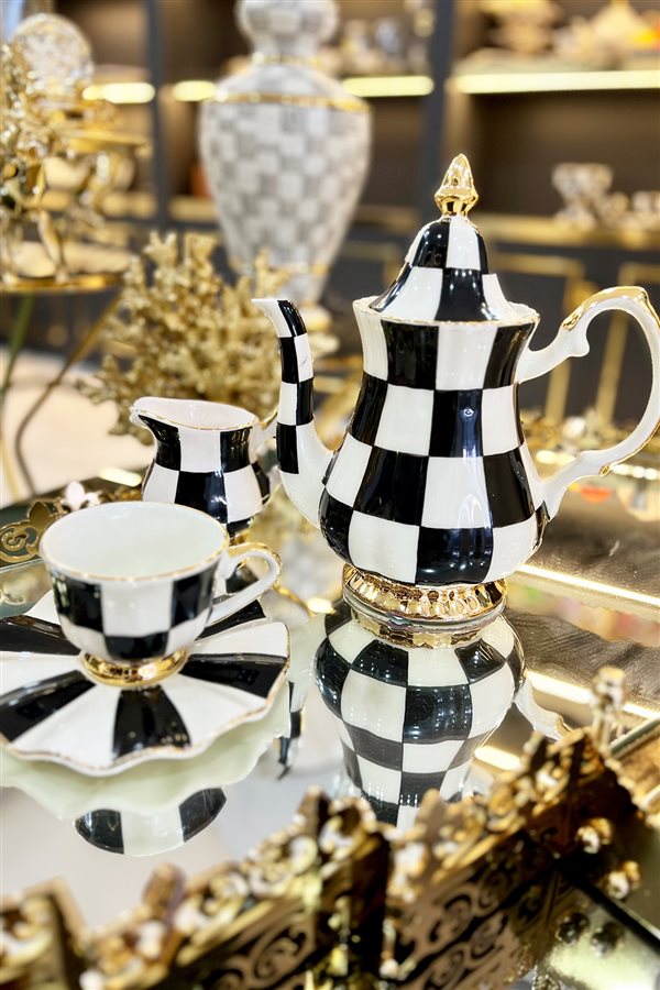 Checkered Black Pitcher Teapot