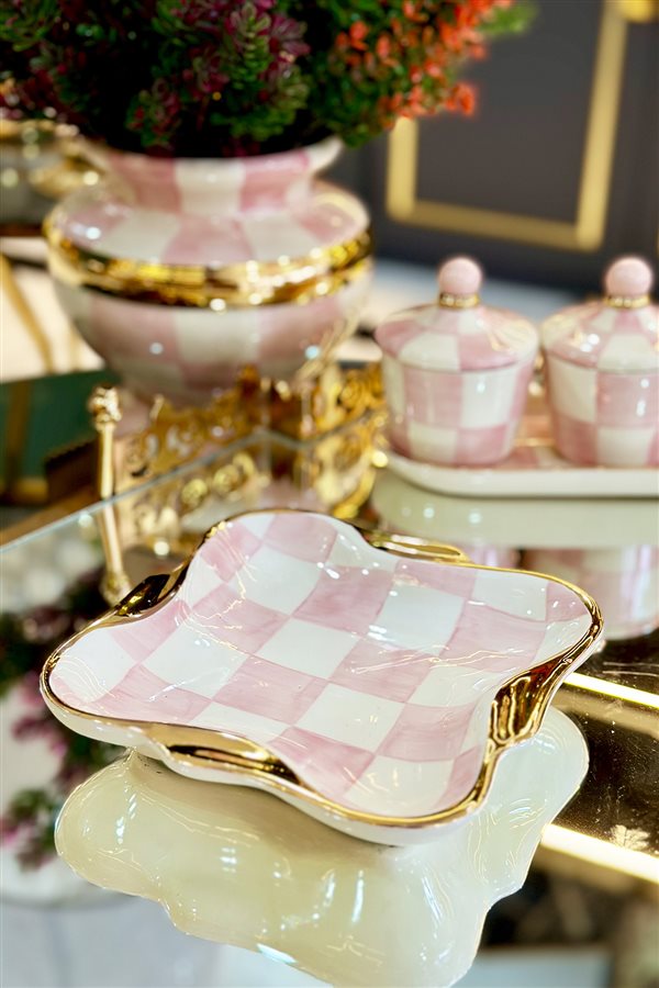 Checkered Pink Breakfast and Snack Plate
