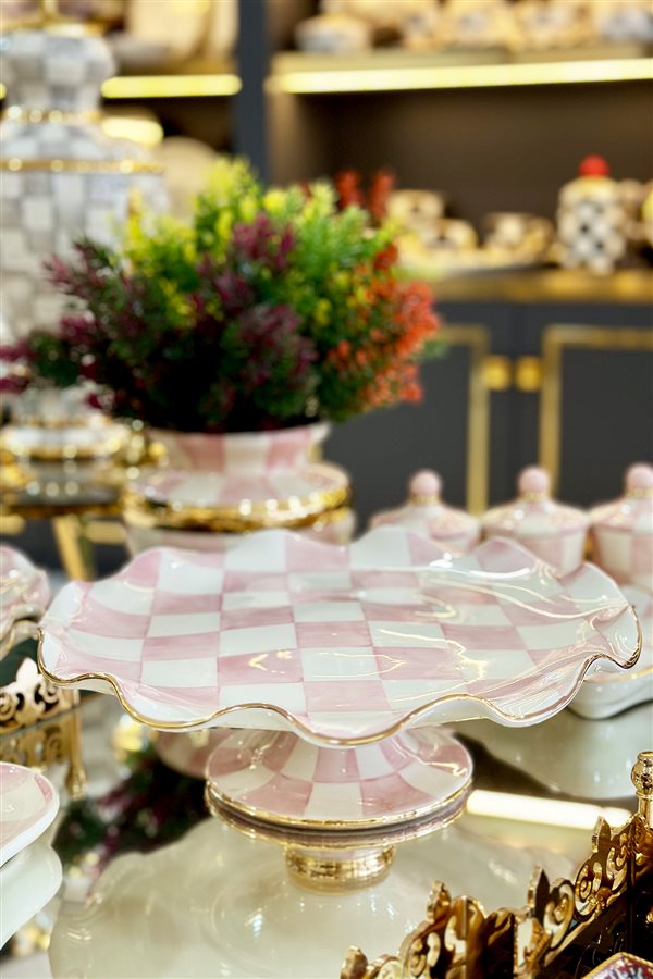 Checkered Pink Small Size Cake Stand