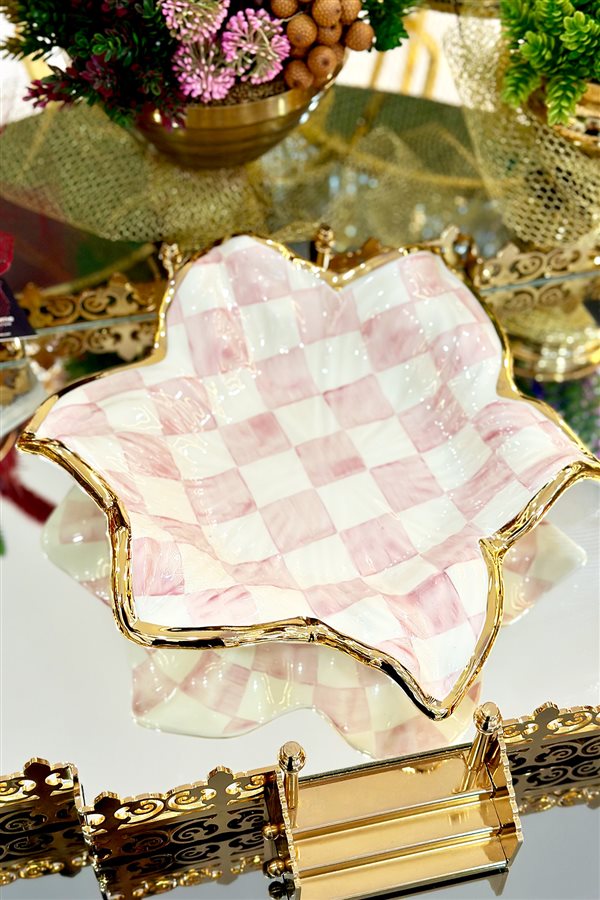 Checkered Pink 35cm Leaf Plate