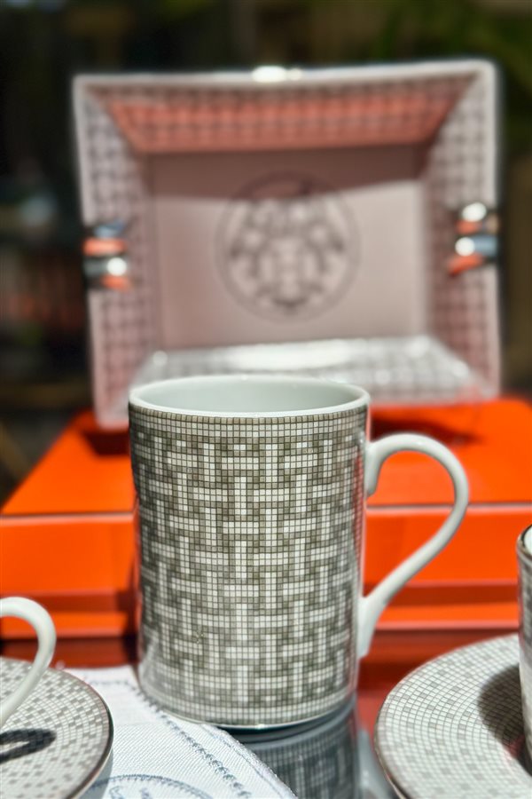 Mosaic Pattern Gray Mug