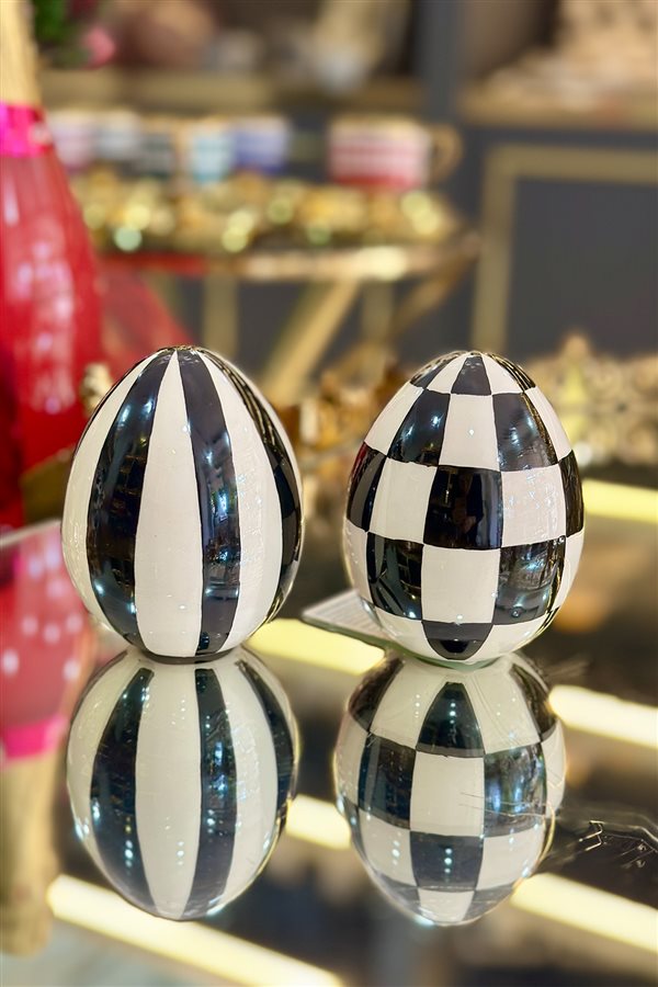 Checkered Black 10cm Decorative Egg