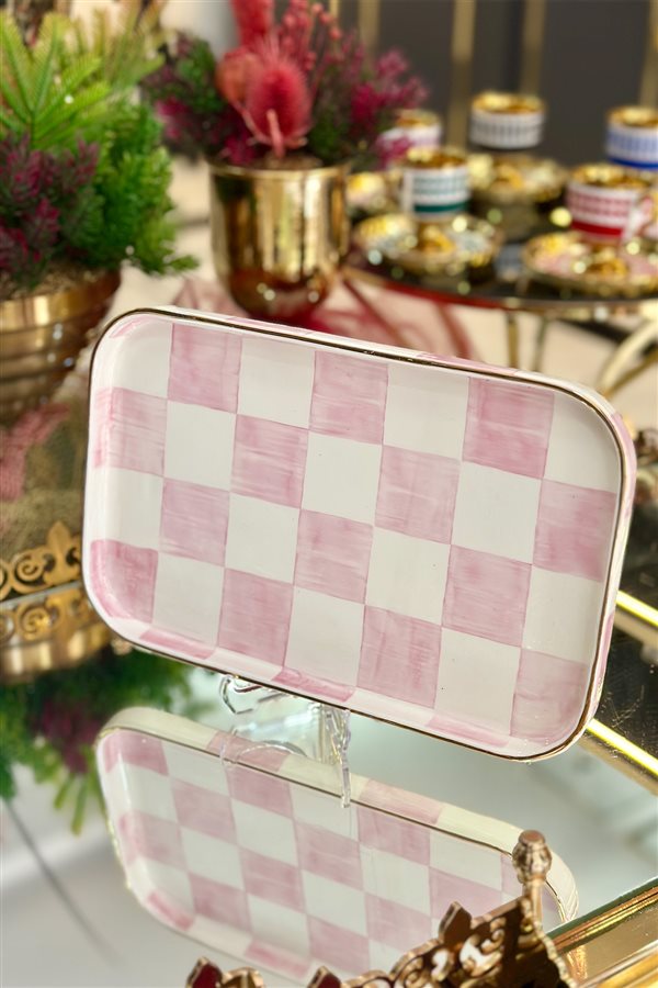 Checkered Pink Rectangular Presentation Tray