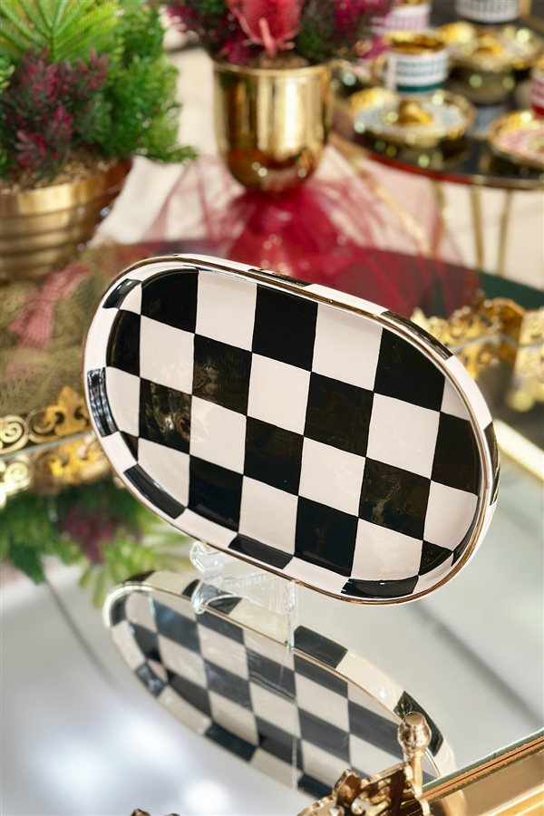 Checkered Black Oval Presentation Tray